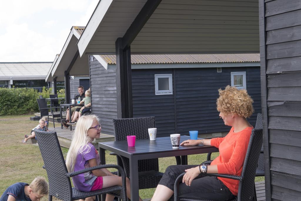 Frederikshavn Nordstrand Camping & Cottages Exteriör bild