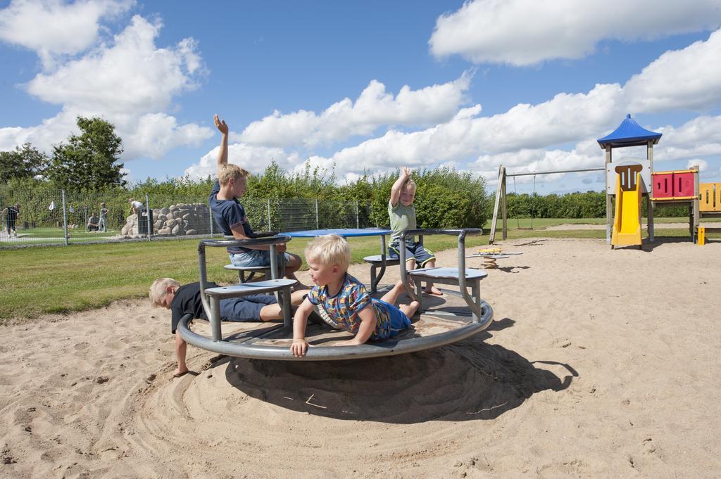 Frederikshavn Nordstrand Camping & Cottages Exteriör bild