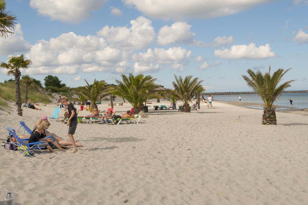 Frederikshavn Nordstrand Camping & Cottages Exteriör bild