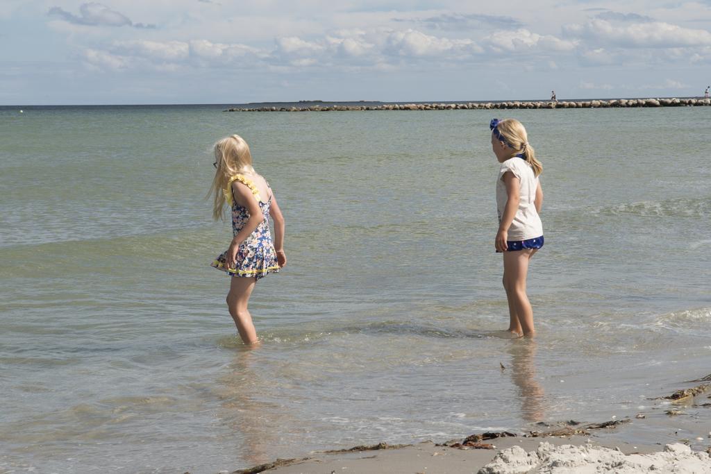 Frederikshavn Nordstrand Camping & Cottages Exteriör bild