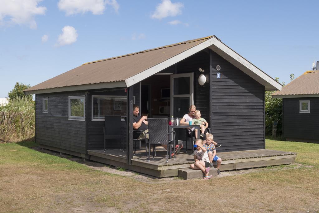 Frederikshavn Nordstrand Camping & Cottages Exteriör bild