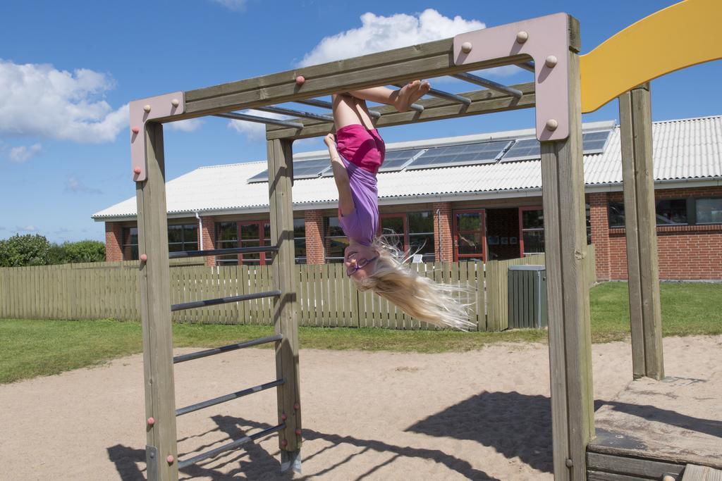 Frederikshavn Nordstrand Camping & Cottages Exteriör bild
