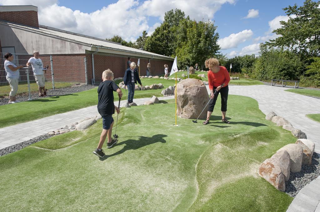 Frederikshavn Nordstrand Camping & Cottages Exteriör bild
